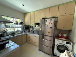 Choa Chu Kang Road (D23), Terrace #472896571